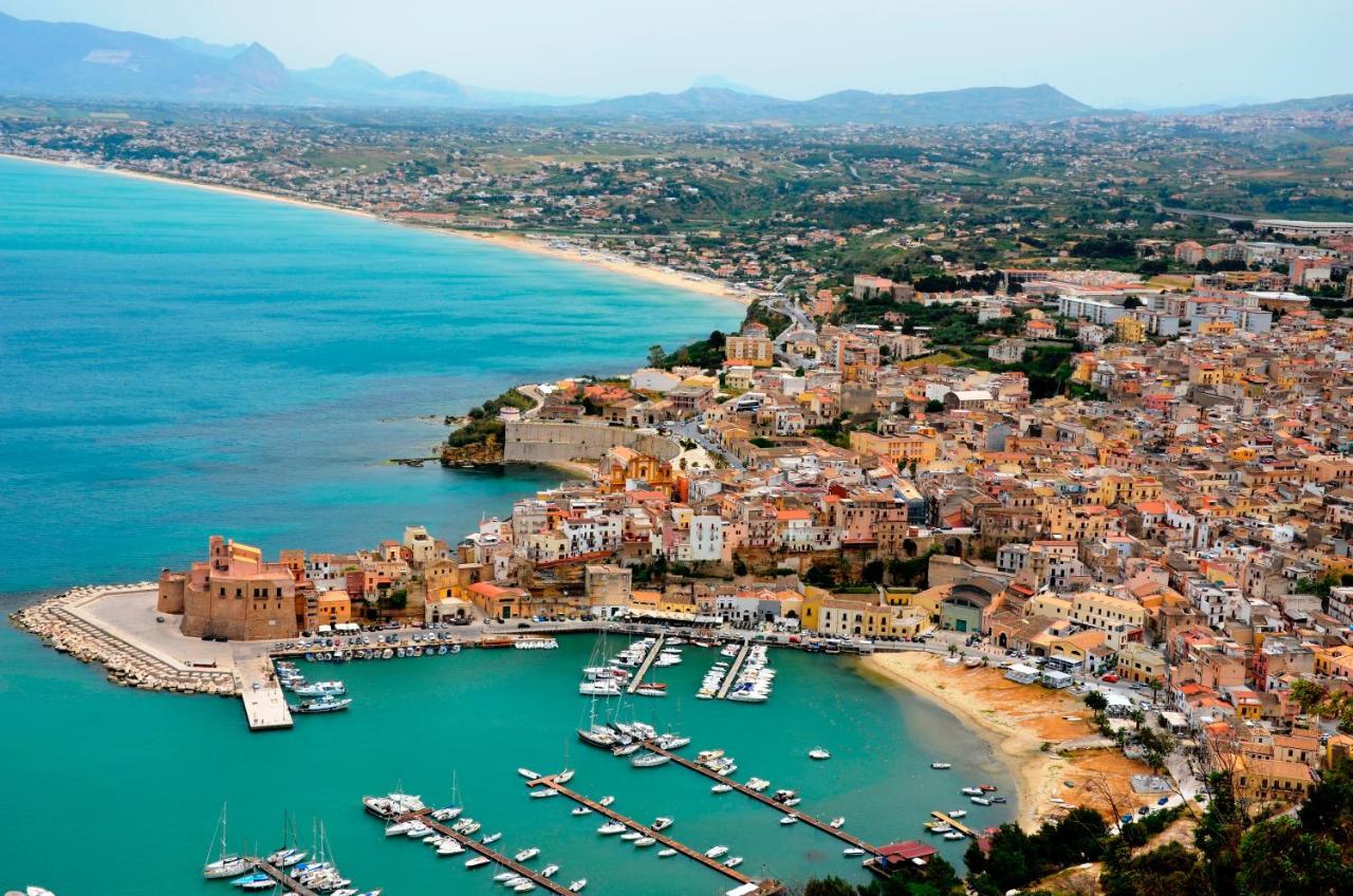 Castellammare Holiday Alcamo Marina Exterior photo